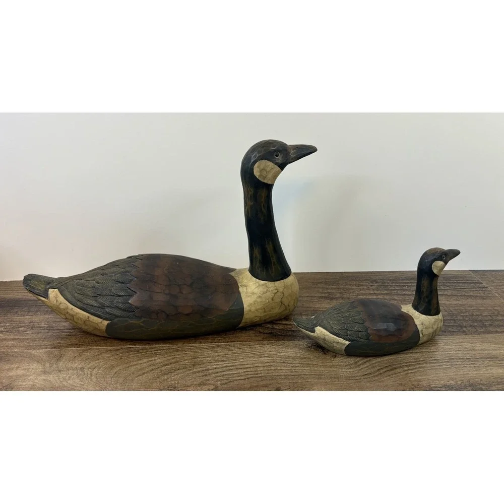 Hand Curved Canadian Wooden Goose Mama And Baby Figures Figurines Lot Of 2